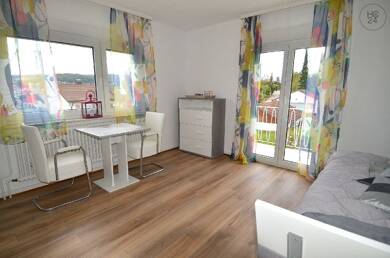 WG-Zimmer zur Miete Wohnen auf Zeit 805 € 15 m² 1. Geschoss frei ab 01.06.2025 Tüllingen Lörrach 79539
