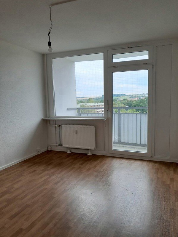 Wohnung zur Miete nur mit Wohnberechtigungsschein 569 € 3 Zimmer 78,5 m²<br/>Wohnfläche 9.<br/>Geschoss 26.09.2024<br/>Verfügbarkeit Jacob-Winter-Platz 1 Prohlis-Süd (Spreewalder Str.-Ost) Dresden 01239