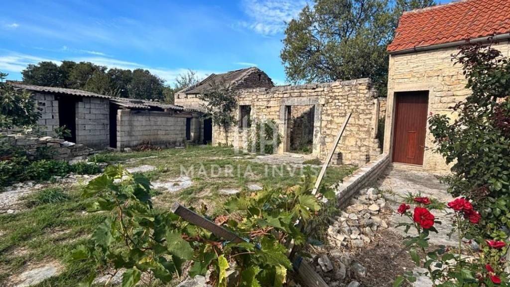 Haus zum Kauf 90.000 € 4 Zimmer 90 m² Pridraga, Novigrad Novigrad