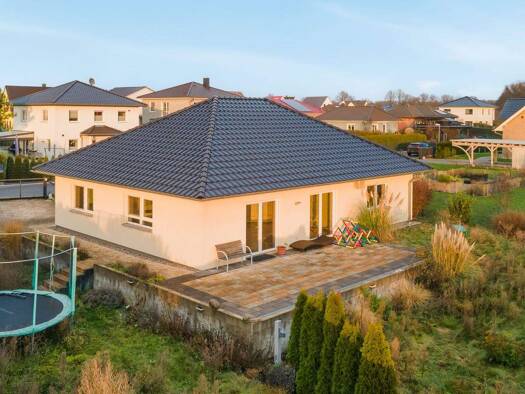 Einfamilienhaus zum Kauf 520.000 € 4 Zimmer 134,8 m² 935 m² Grundstück Klosterdorf 15377