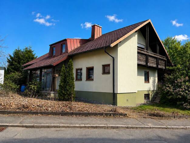 Mehrfamilienhaus zum Kauf 220.000 € 6 Zimmer 189 m² 5 m² Grundstück Innenstadt Hof 95032