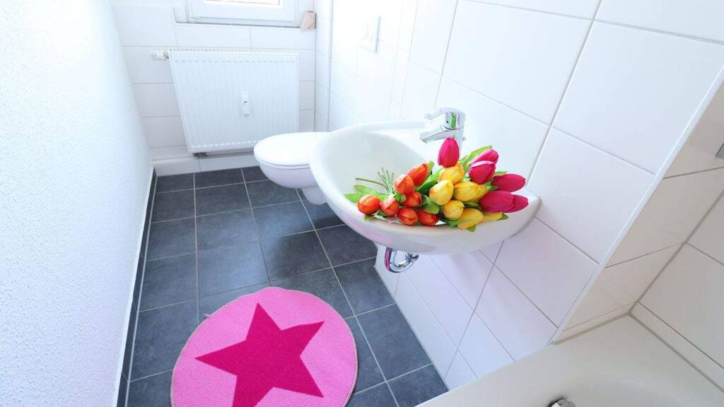 Wohnung zur Miete 301 € 2 Zimmer 51,2 m² 3. Geschoss Talstraße 84 Reichenbrand Chemnitz 09117