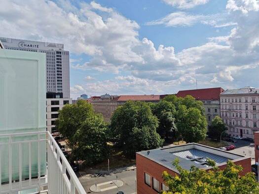 Studio zum Kauf 379.000 € 1 Zimmer 44,3 m² 5. Geschoss frei ab sofort Platz vor dem NeuenTor1A Mitte Berlin 10115