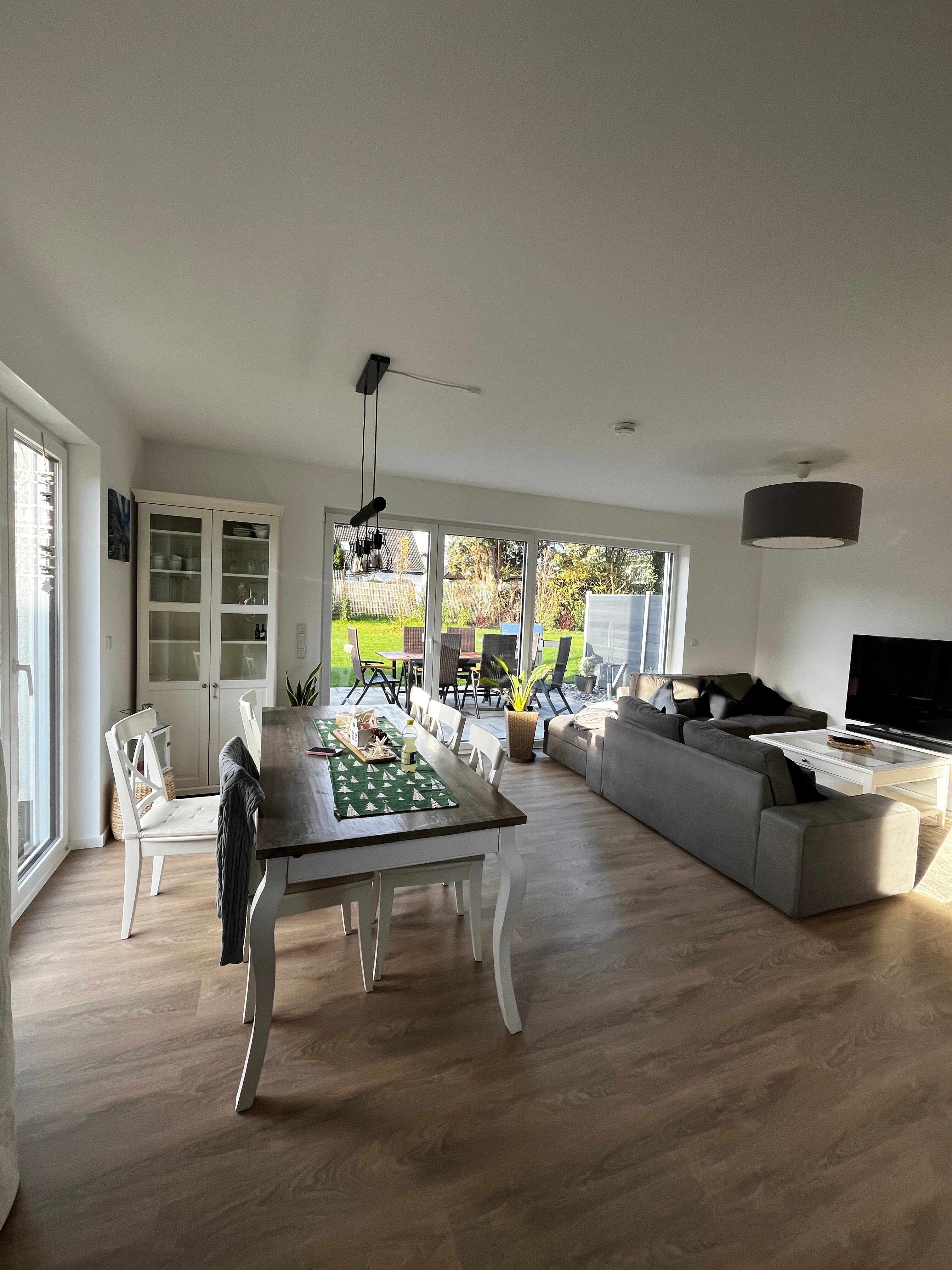 Doppelhaushälfte zur Miete 1.300 € 4 Zimmer 120 m²<br/>Wohnfläche 500 m²<br/>Grundstück 01.03.2025<br/>Verfügbarkeit Ampen Soest 59494