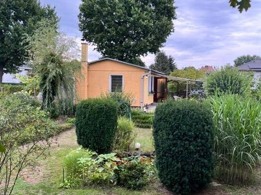Bungalow zum Kauf provisionsfrei 225.000 € 1,5 Zimmer 45 m² 1.057 m² Grundstück frei ab sofort Am Busch 38 Dabendorf Zossen 15806