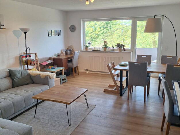 Wohnung zur Miete 1.375 € 4 Zimmer 95,9 m² 2. Geschoss frei ab 01.12.2025 Spöcker Str. 2 Neureut Karlsruhe 76149