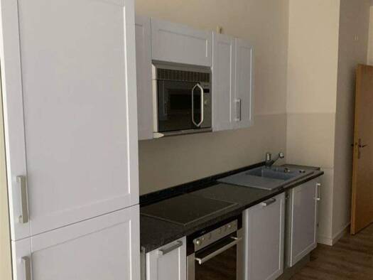 Wohnung zur Miete 520 € 3 Zimmer 95 m² 1. Geschoss frei ab sofort Zwickauer Straße 408 Siegmar Chemnitz 09117