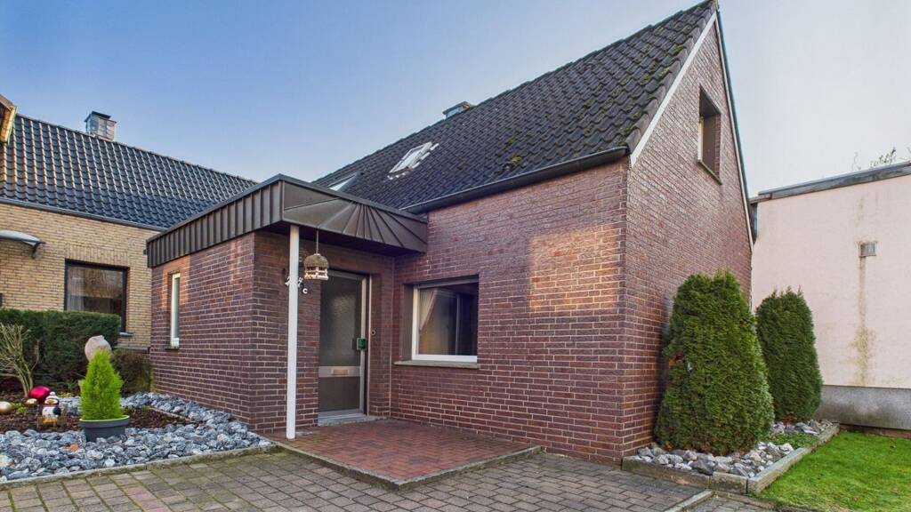 Wohnung zum Kauf 99.000 € 5 Zimmer 89 m² Heessen Hamm 59073