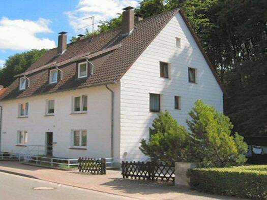 Wohnung zur Miete 375 € 2 Zimmer 53,6 m² 1. Geschoss frei ab 01.03.2026 Brökelner Str. 24 Hehlen 37619