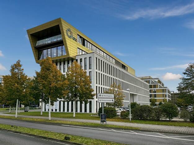 Bürofläche zur Miete provisionsfrei 1.349 € 50 m² Bürofläche teilbar von 8 m² bis 50 m² Rheinpromenade 4a Monheim Monheim am Rhein 40789