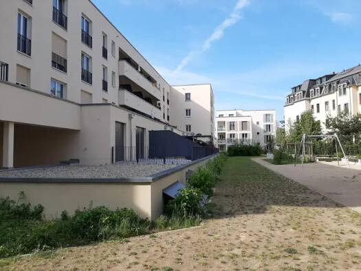 Wohnung zur Miete 1.200 € 3 Zimmer 85 m² Geschoss 3/4 frei ab sofort Hans-Fromm-Straße 7 Pieschen-Süd Dresden 01127