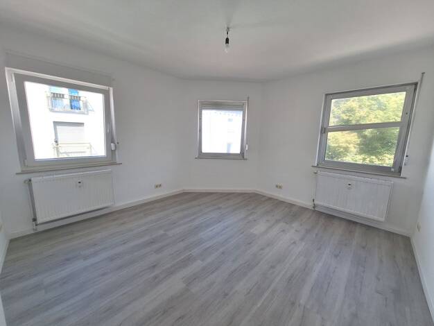 Wohnung zur Miete 450 € 2 Zimmer 50 m² frei ab sofort Innenstadt Kaiserslautern 67655