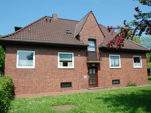 Wohnung zur Miete 432 € 2 Zimmer 66,5 m² 2. Geschoss frei ab 01.11.2026 Friedrich-Paffrath-Straße 25 Siebethsburg Wilhelmshaven 26386