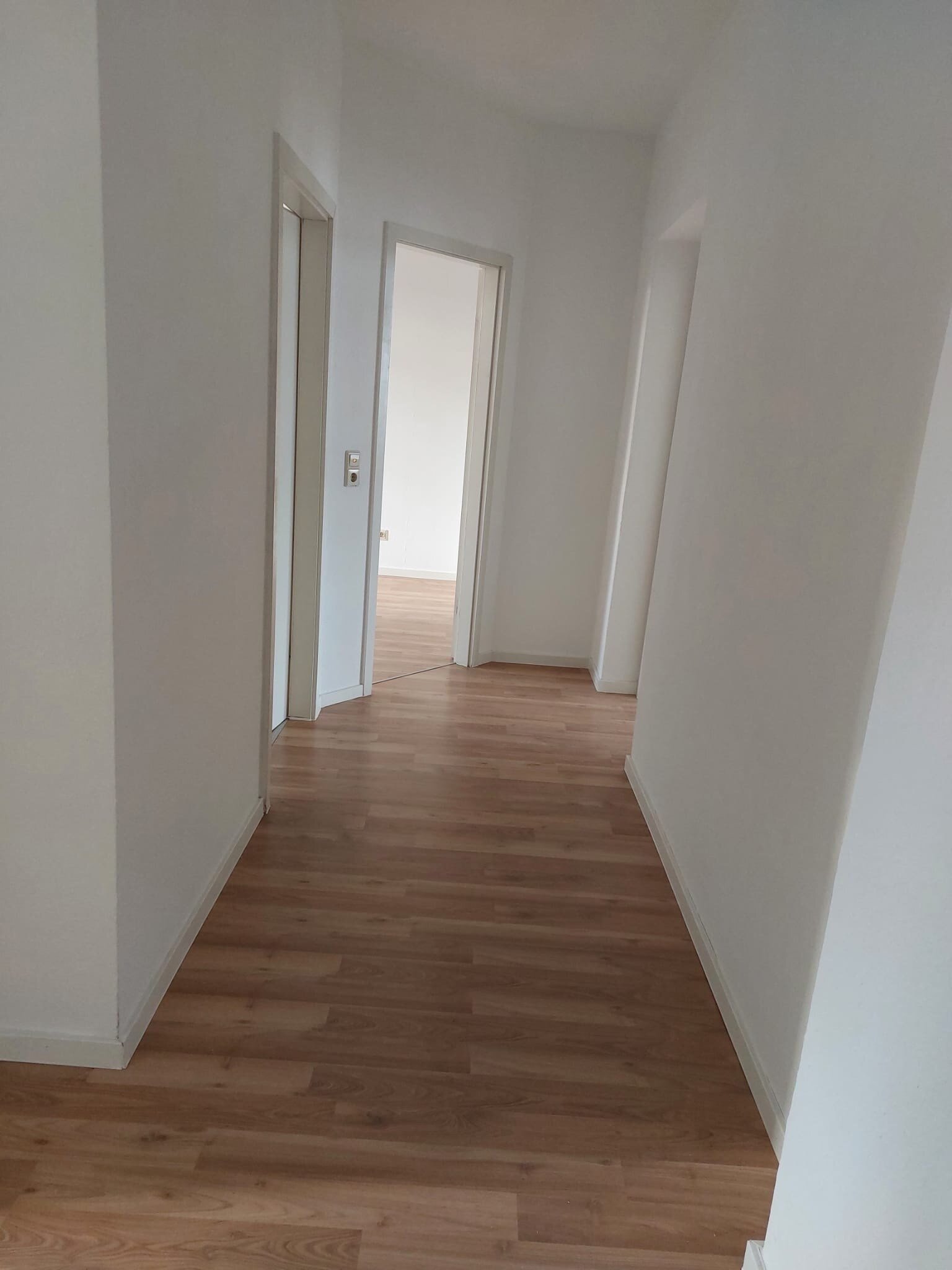 Wohnung zur Miete 240 € 2 Zimmer 46 m²<br/>Wohnfläche 1.<br/>Geschoss ab sofort<br/>Verfügbarkeit Wolfenbütteler Straße . Fichtestraße / Ambrosiusplatz Magdeburg 39112