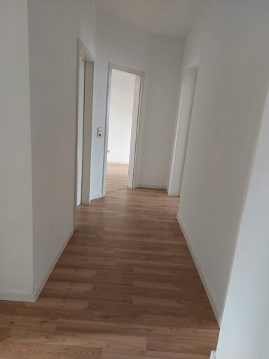 Wohnung zur Miete 240 € 2 Zimmer 46 m² 1. Geschoss frei ab sofort Wolfenbütteler Straße . Fichtestraße / Ambrosiusplatz Magdeburg 39112