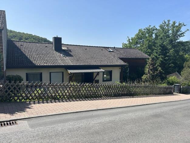 Einfamilienhaus zum Kauf 260.000 € 6 Zimmer 184,1 m² 698 m² Grundstück Bad Brückenau 97769