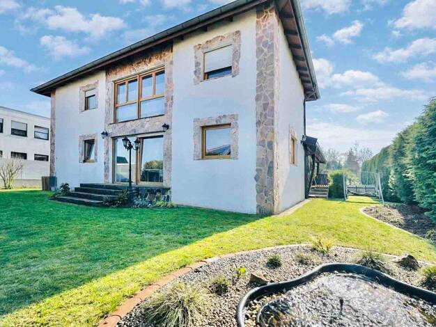 Einfamilienhaus zum Kauf 399.000 € 5 Zimmer 234 m² 652 m² Grundstück Holle 31188