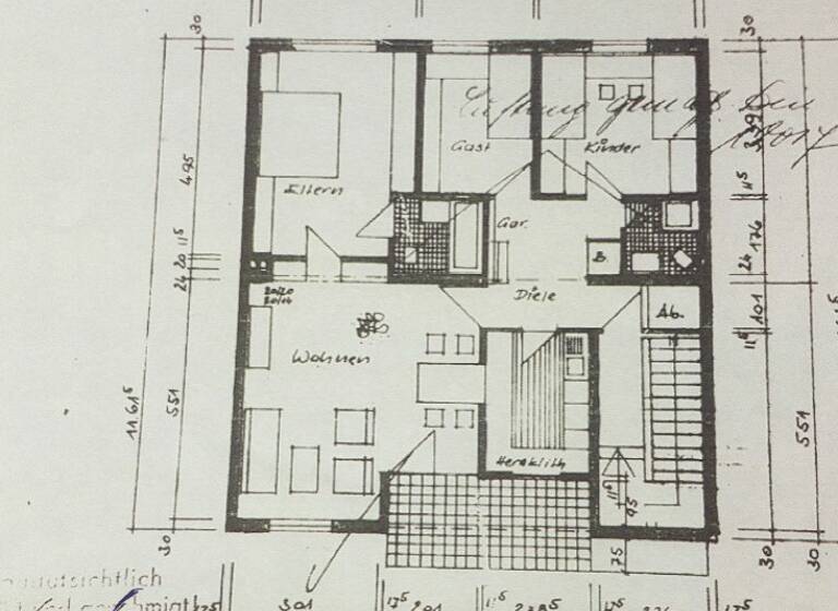 Wohnung zur Miete 750 € 4 Zimmer 95 m²<br/>Wohnfläche ab sofort<br/>Verfügbarkeit Weinstraße 2 Bübingen Saarbrücken / Bübingen 66129