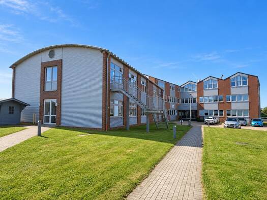 Bürofläche zur Miete 8,95 € Husum Husum 25813
