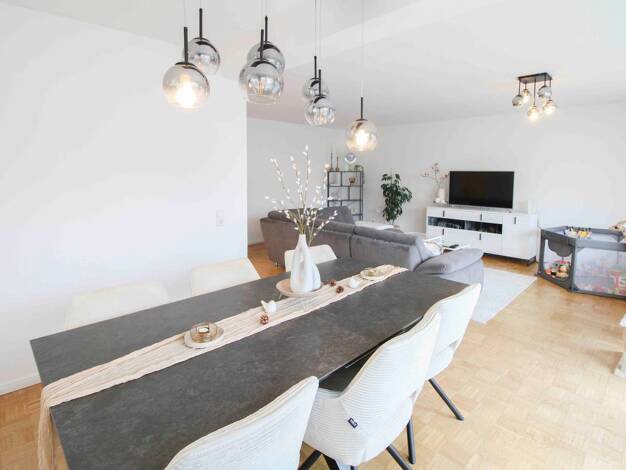 Sonstiges zum Kauf als Kapitalanlage geeignet 269.000 € 3 Zimmer 98,1 m² Neuenbürg 75305