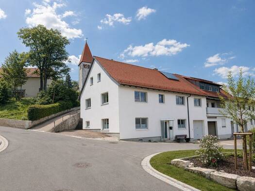 Einfamilienhaus zum Kauf 329.000 € 7 Zimmer 203 m² 850 m² Grundstück Auernheim Treuchtlingen 91757