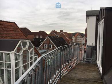 Maisonette zur Miete 800 € 3 Zimmer 122 m² 3. Geschoss frei ab 01.10.2025 Goos 1 Innenstadt Stade 21682