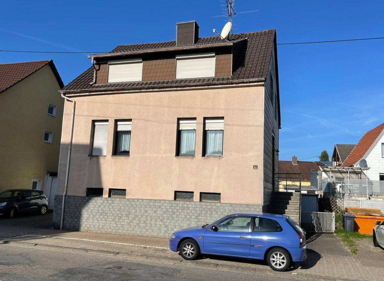 Einfamilienhaus zum Kauf 119.000 € 7 Zimmer 171 m²<br/>Wohnfläche 416 m²<br/>Grundstück Hauptstrasse 172 Merchweiler Merchweiler 66589