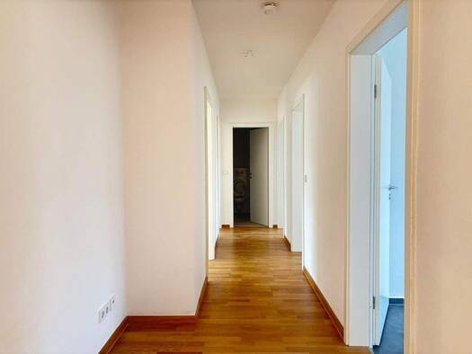Wohnung zum Kauf 447.000 € 5 Zimmer 106 m² Hochzoll Augsburg 86163