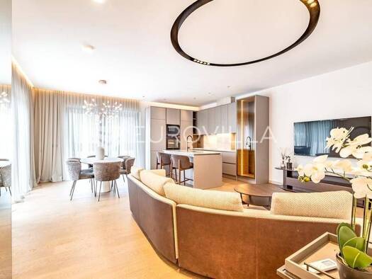Wohnung zur Miete 3.000 € 3 Zimmer 123 m² 3. Geschoss Ravnice Dotrscina