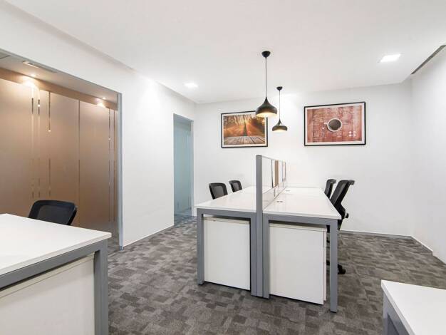 Bürofläche zur Miete provisionsfrei 429 € 10 m² Bürofläche Friedrich-Ebert-Anlage 49 Westend-Süd Frankfurt am Main 60308