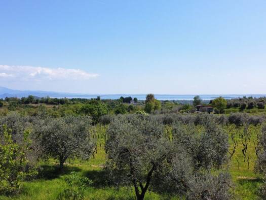 Wohnung zum Kauf - Erstbezug 440.000 € 4 Zimmer 145 m² via panoramica Puegnago del Garda 25080