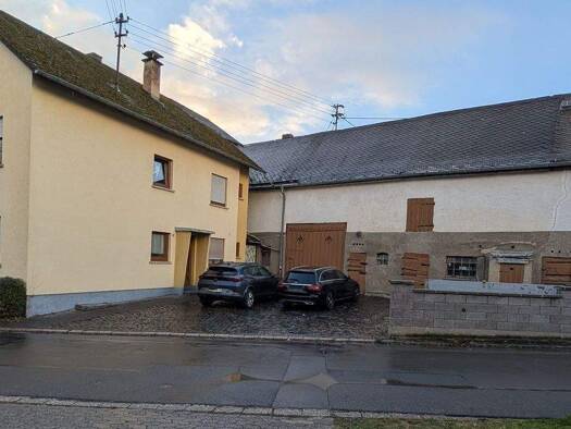 Mehrfamilienhaus zum Kauf 259.000 € 7 Zimmer 170 m² 515 m² Grundstück Emmelshausen 56281