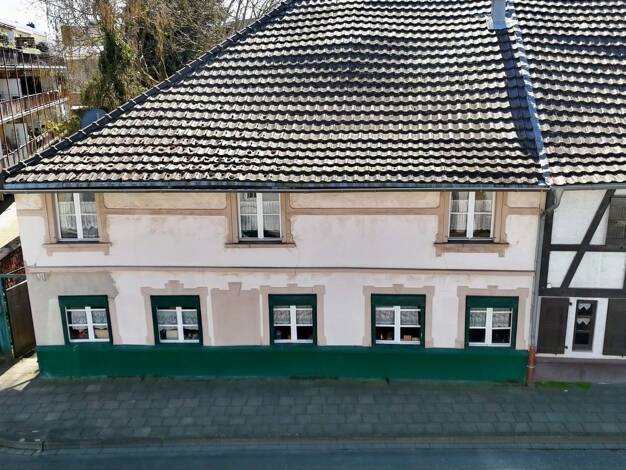 Mehrfamilienhaus zum Kauf 129.000 € 6 Zimmer 164,6 m² 291 m² Grundstück frei ab sofort Geneicken Mönchengladbach 41239