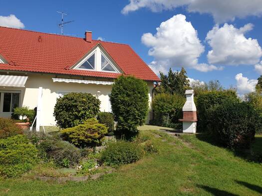 Maisonette zur Miete 1.250 € 4 Zimmer 130 m² Geschoss EG/2 frei ab sofort Röttenbach 91341