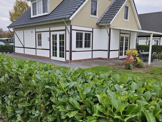 Einfamilienhaus zum Kauf provisionsfrei 325.000 € 7 Zimmer 149 m² 523 m² Grundstück Hommelweg 2 Susteren 6114RT