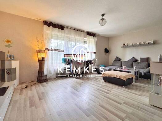 Wohnung zum Kauf 100.000 € 3 Zimmer 74,2 m² EG Obrighoven Wesel 46485