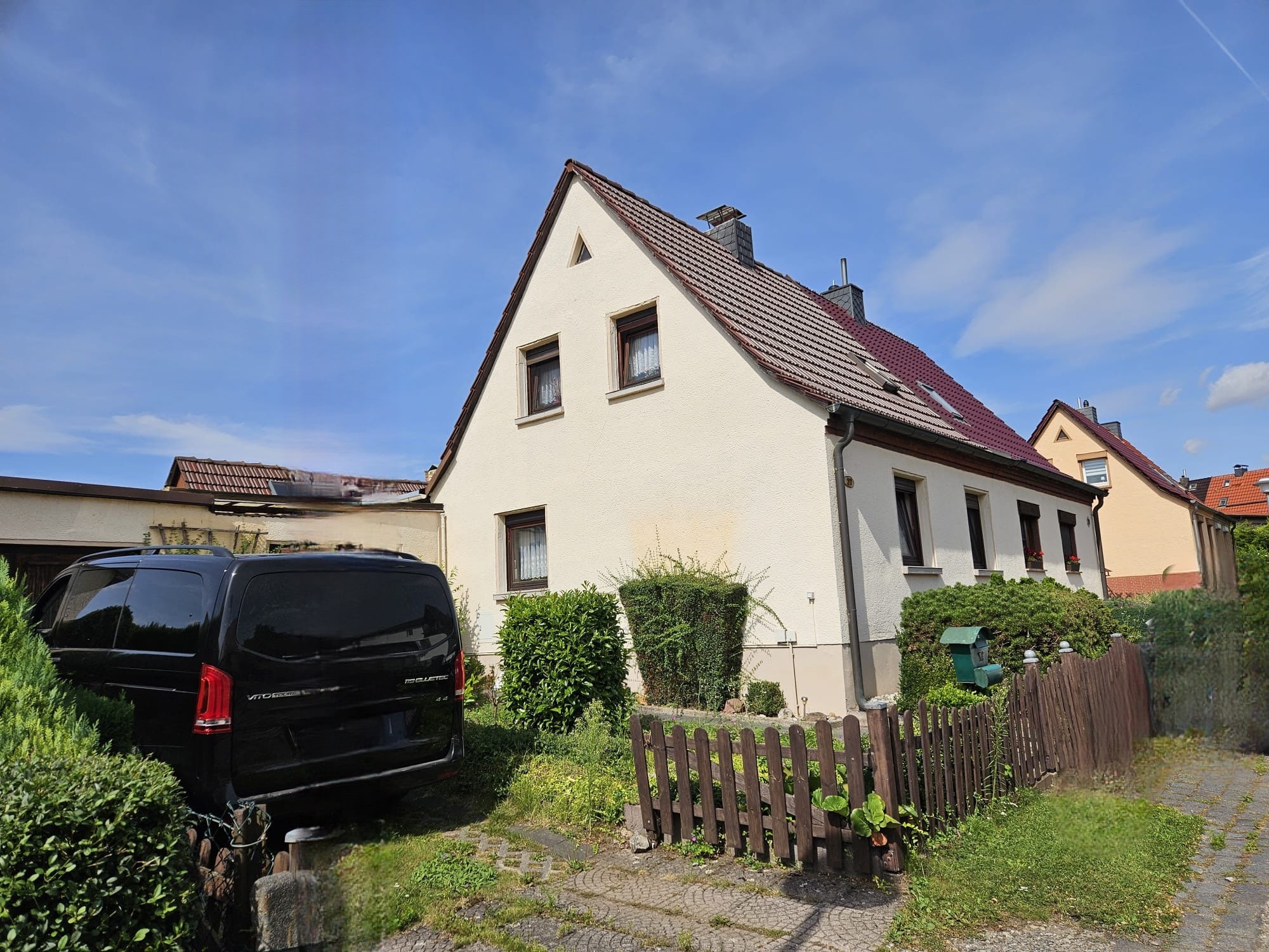 Doppelhaushälfte zum Kauf 165.000 € 4 Zimmer 90 m²<br/>Wohnfläche 664 m²<br/>Grundstück Lutherstadt Eisleben Lutherstadt Eisleben 06295