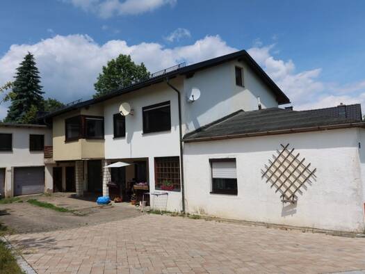 Mehrfamilienhaus zum Kauf 198.000 € 10 Zimmer 299 m² 660 m² Grundstück Hadermannsgrün Berg 95180