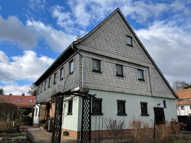 Einfamilienhaus zum Kauf 95.000 € 7 Zimmer 140 m²<br/>Wohnfläche 690 m²<br/>Grundstück Seifhennersdorf 02782