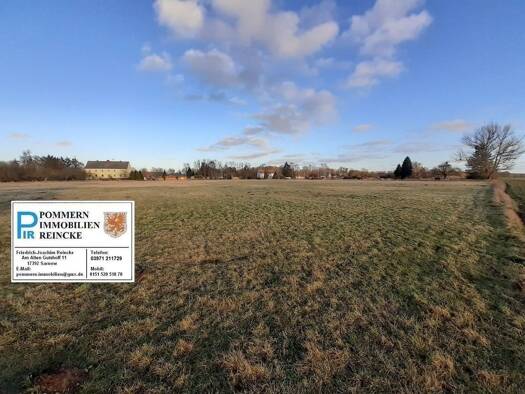 Grundstück zum Kauf provisionsfrei 56.000 € 14.000 m² Grundstück Baugenehmigung vorhanden Schwerinsburg 32 a Schwerinsburg Ducherow 17398