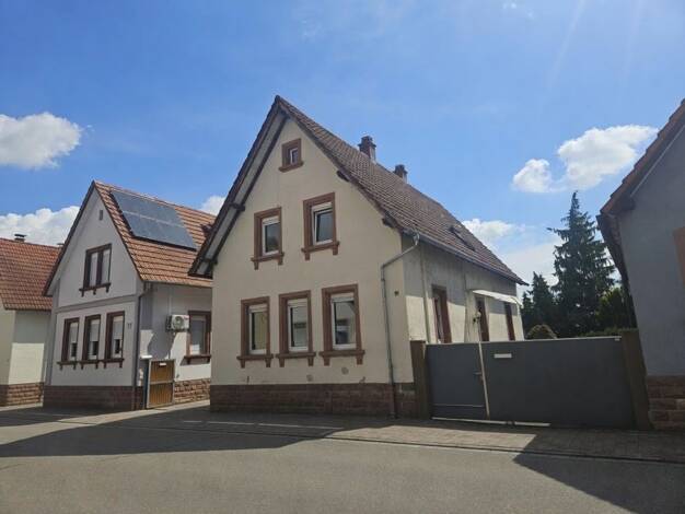 Einfamilienhaus zum Kauf 199.000 € 6 Zimmer 140 m² 500 m² Grundstück Herxheim Herxheim bei Landau/Pfalz 76863
