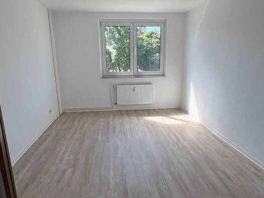 Wohnung zur Miete 324 € 2,5 Zimmer 59,5 m² 4 Geschosse frei ab sofort Zerbst Zerbst/Anhalt 39261