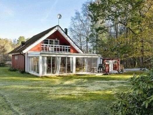 Einfamilienhaus zum Kauf 85.000 € 4 Zimmer 117 m² 1.090 m² Grundstück Kristinehamns kommun 68161