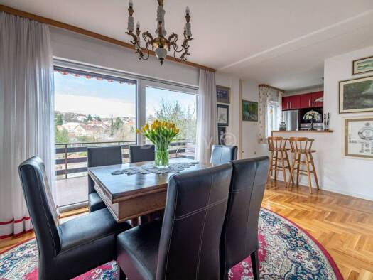 Einfamilienhaus zum Kauf 600.000 € 4 Zimmer 240 m² 319 m² Grundstück Zagreb 10000