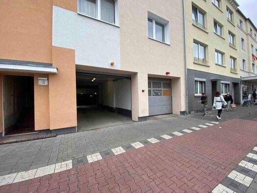 Tiefgarage zur Miete provisionsfrei 80 € Rather Kreuzweg (TG) bei 4 Rath Düsseldorf 40472