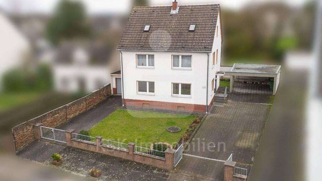 Mehrfamilienhaus zum Kauf 419.000 € 5 Zimmer 122 m² 522 m² Grundstück Ranzel Niederkassel / Ranzel 53859