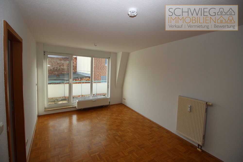 Wohnung zum Kauf 186.000 € 3 Zimmer 80 m²<br/>Wohnfläche 2.<br/>Geschoss Stadtmitte Cottbus 03046