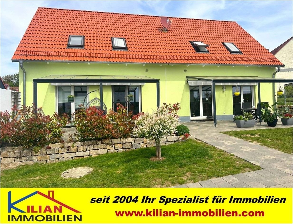 Mehrfamilienhaus zum Kauf 799.000 € 6 Zimmer 198 m²<br/>Wohnfläche 602 m²<br/>Grundstück ab sofort<br/>Verfügbarkeit Poppenreuth Kammerstein 91126