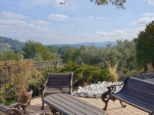 Einfamilienhaus zum Kauf 950.000 € 8 Zimmer 5.000 m² Grundstück CALLAS 83830