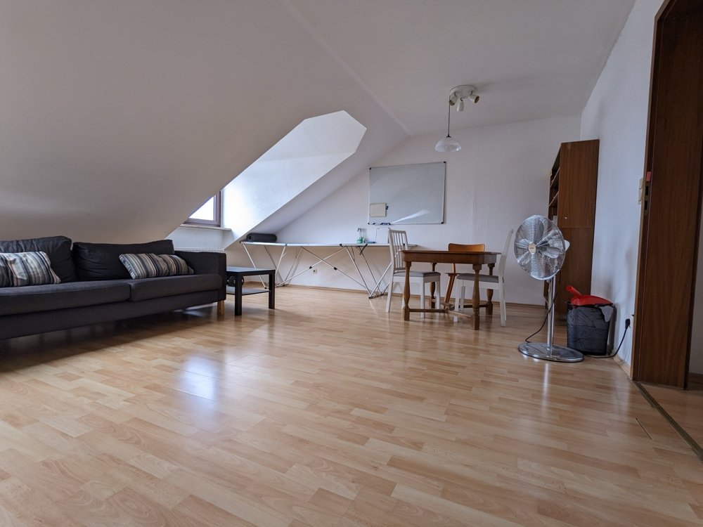 Wohnung zum Kauf 160.000 € 2 Zimmer 55 m²<br/>Wohnfläche 3.<br/>Geschoss Burgunderstraße - Napoleonstein Regensburg 93053